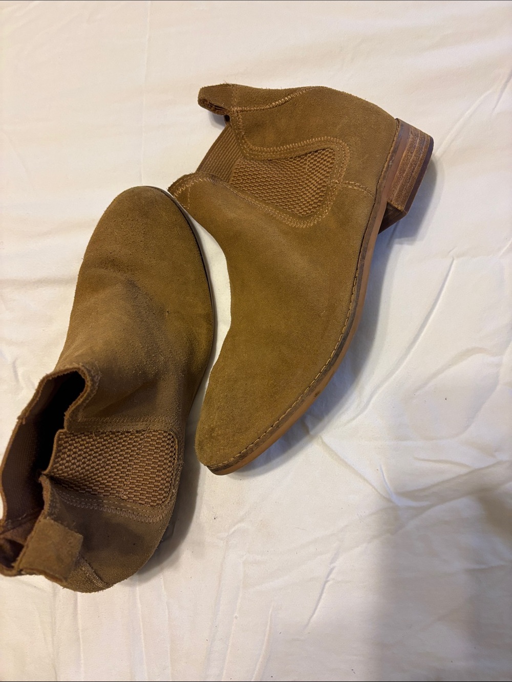 Women’s Chukka Chelsea Boots in Brown